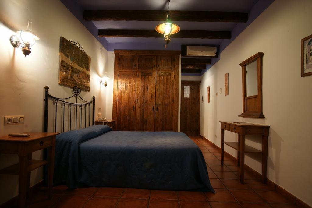 Hotel Rural Almazara Фрихилиана Экстерьер фото